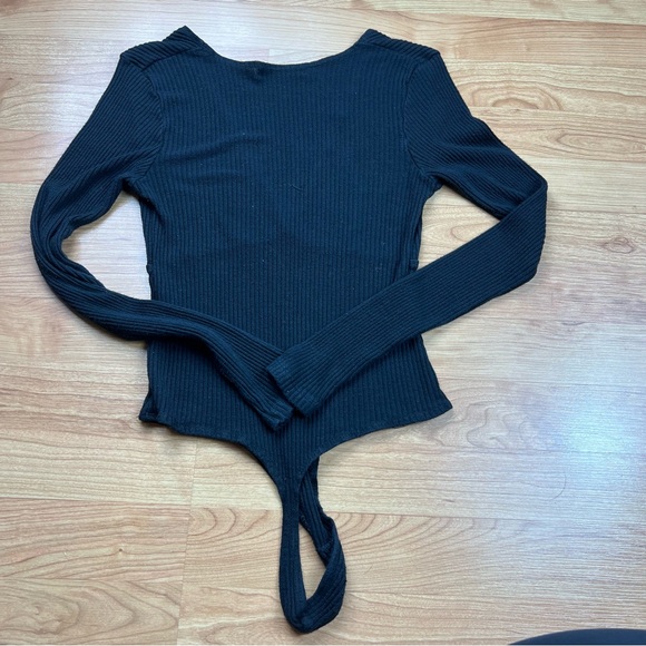 GUC BRANDY MELVILLE BODYSUIT - Picture 5 of 5